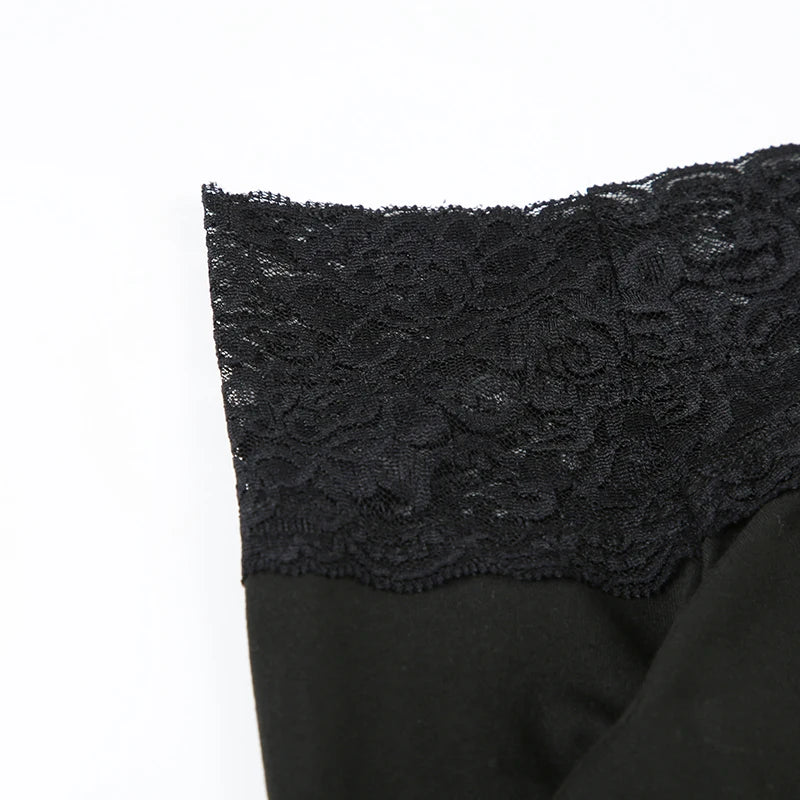 Widowlace Crop
