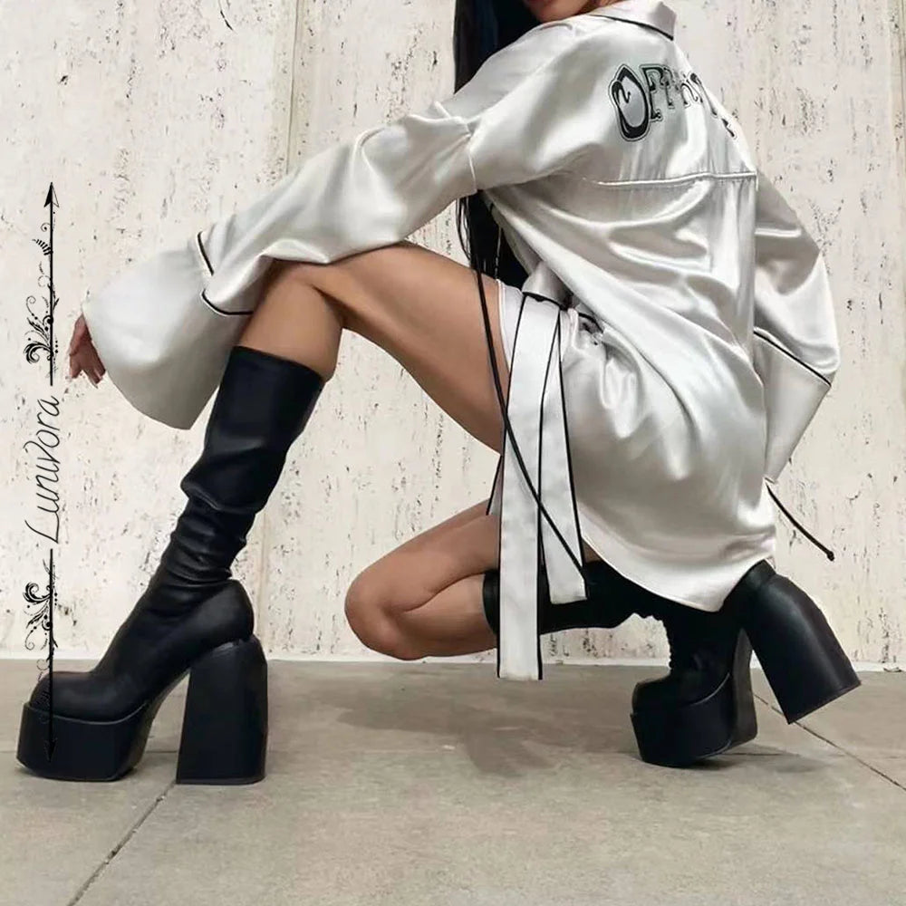 Lunaria Chunky Platform Boots